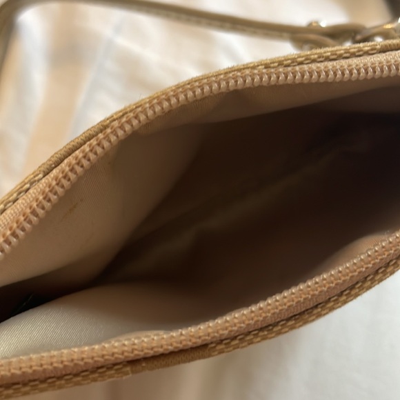 VINTAGE NEVER USED COACH WRISTLET - Picture 5 of 7